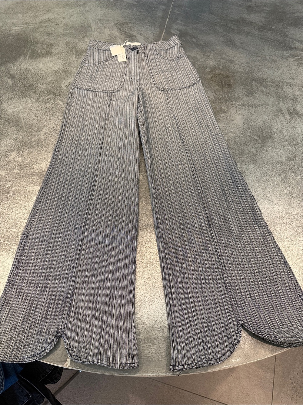 Striped Navy Wide-Leg Scalloped-Hem Pants - Unbranded